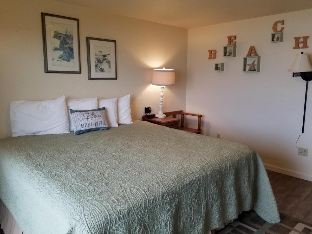 Silver Surf Motel Ячатс Екстер'єр фото