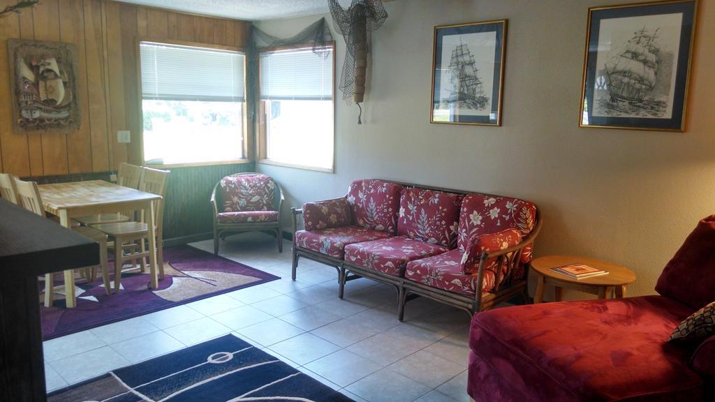 Silver Surf Motel Ячатс Номер фото
